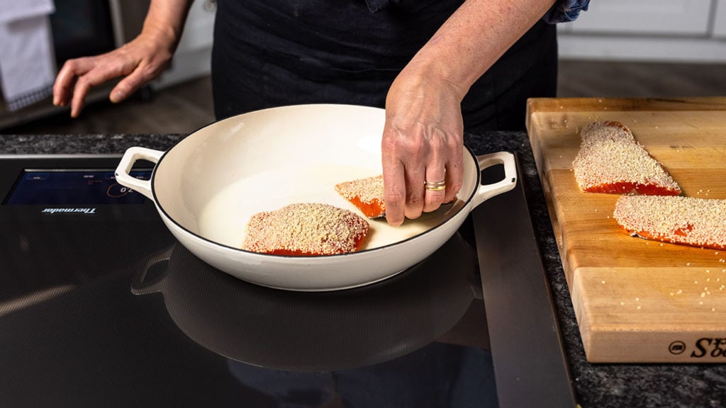 searing salmon