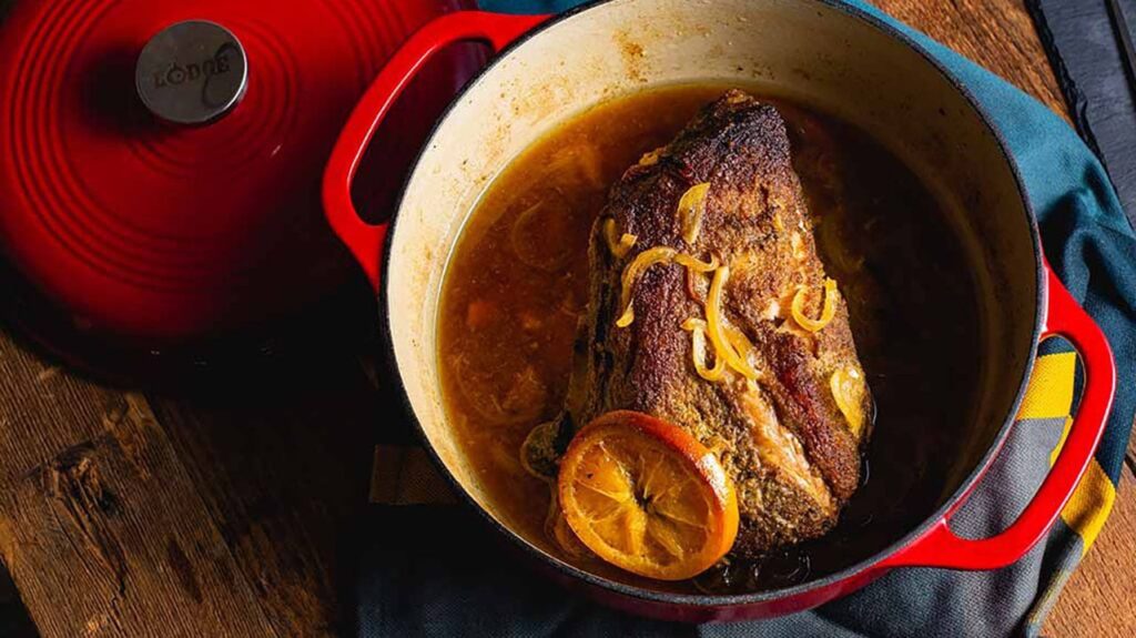 roast pork butt in dutch oven